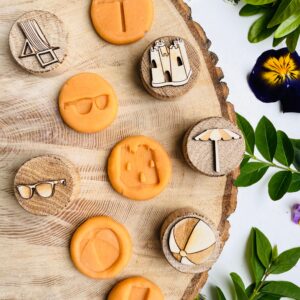 Curiosity Corner Beach Oak Stamp Set