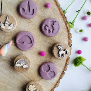 Curiosity Corner Oak Stamps - Unicorn
