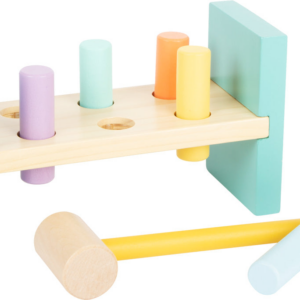 Small Foot Hammering Bench Pastel