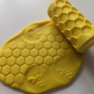 Large Bee Honeycomb Dough Roller