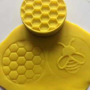 Bee Playdough Puck Stamper