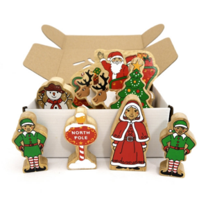 Lanka Kade Wooden Christmas Playset - 9 Figures in Bag