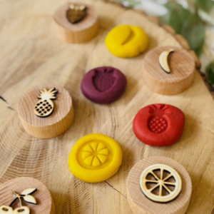 Curiosity Corner Oak Stamps - Fruit Set