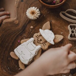 Kinfolk Bunny Dress-up Eco Cutter Set